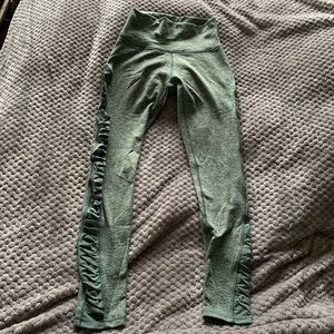 Aerie Green Synch Leggings